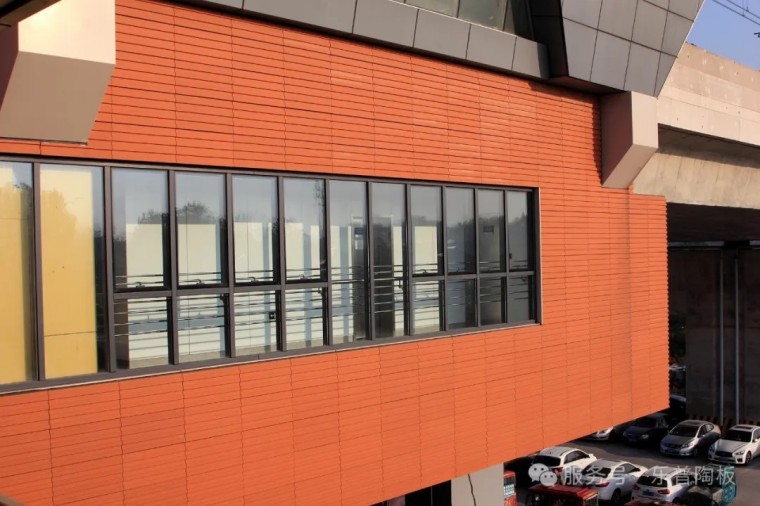Modern transit hub with LOPO Terracotta Cladding enhancing energy efficiency and durability.